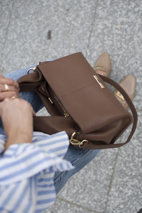 novara_mini_brown_4.jpg