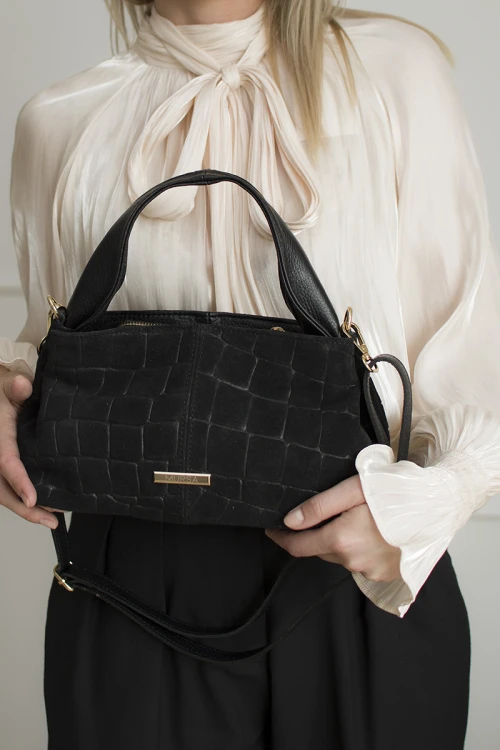 Novara_croco_black_2.jpg