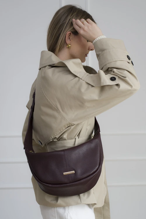 hazel_burgund_2.jpg