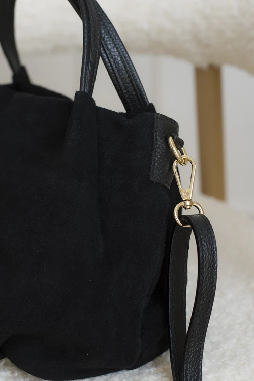 capri_black_zamsz_2.jpg